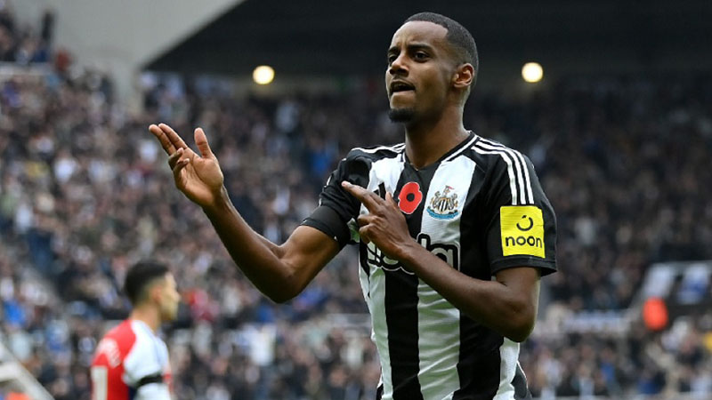 Alexander Isak đòi ra đi ngay hè 2025, Newcastle vẫn cứng rắn từ chối bán